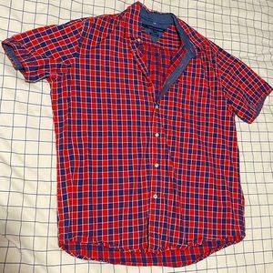 Tommy Hilfiger | short sleeve button up shirt | L